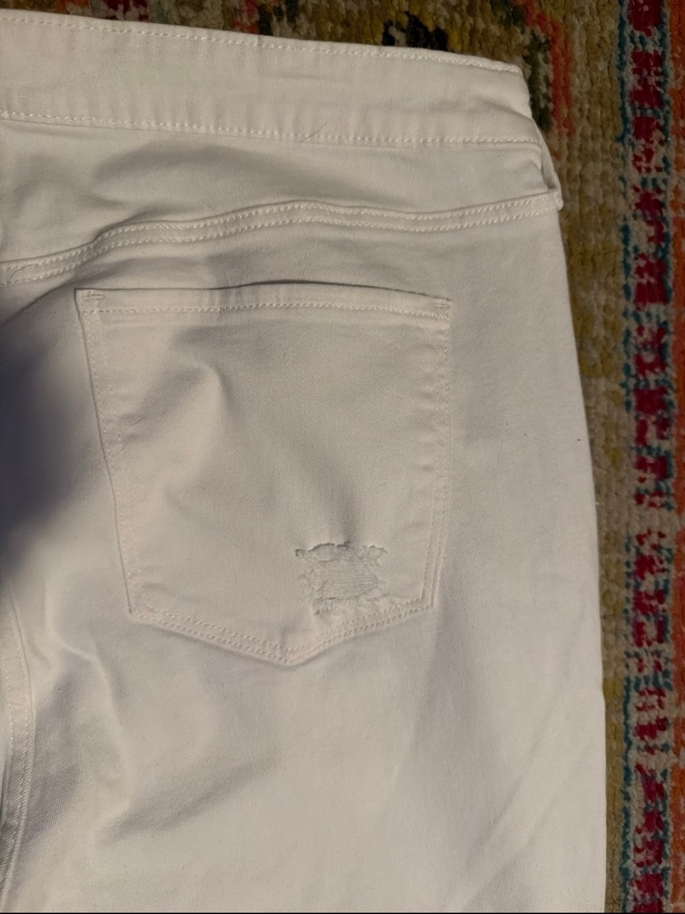 Old Navy White Women's Distressed Stretch Jeans - Picture 5 of 8